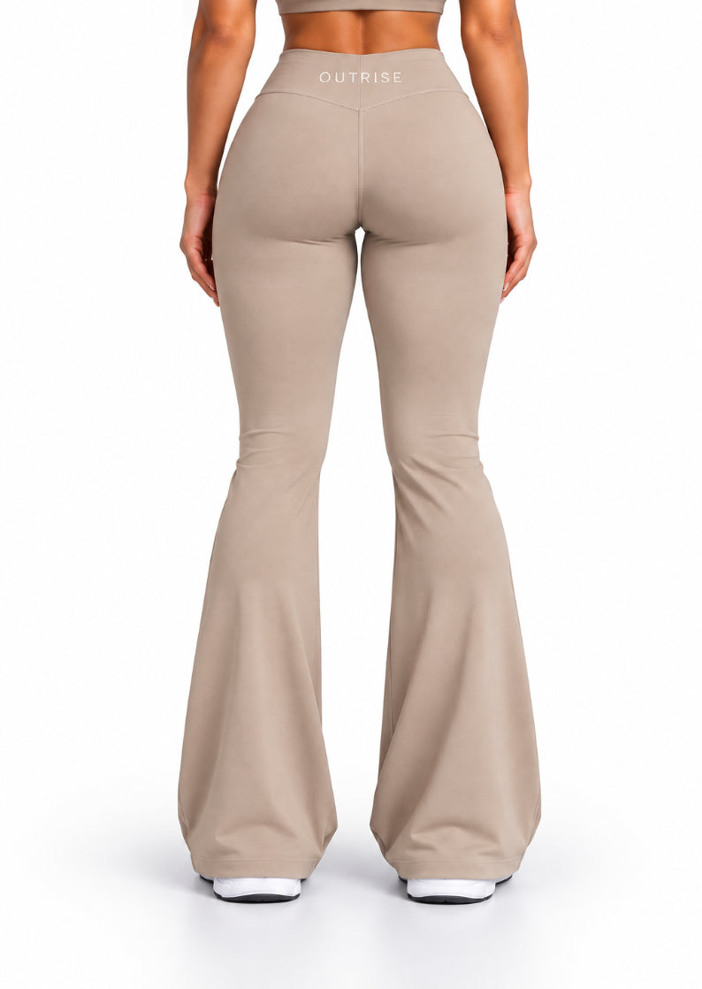 Flared Leggings (Invisible Scrunch)
